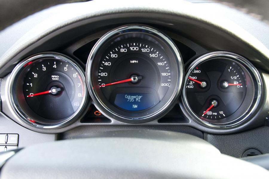  Cadillac CTS-V Wagon 2011 года  (фото 14 из 45)